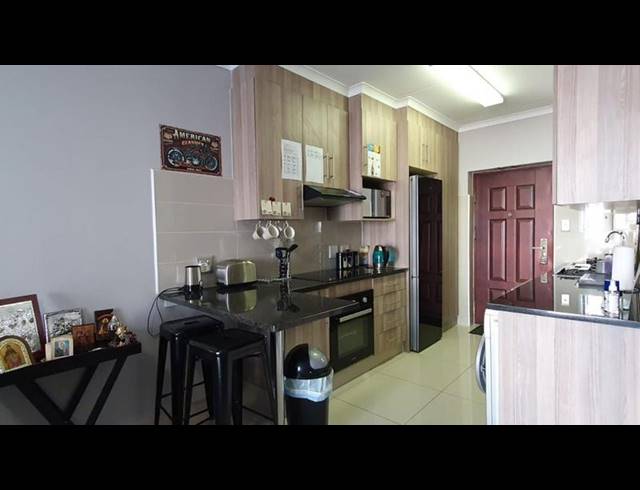 2 BEDROOM APARTMENT FOR SALE IN FAIRLEAD